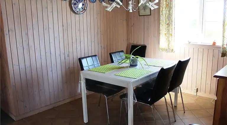 Sommerhus ved Følle Strand