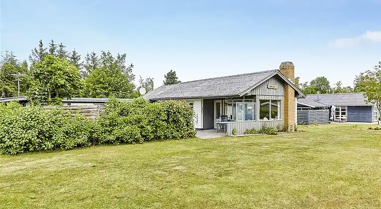 Semesterbostad vid Saksild Strand