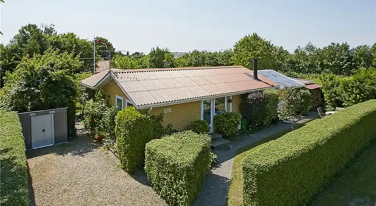 Sommerhus ved Pøt Strandby