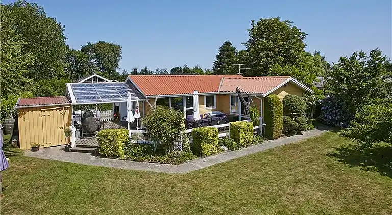 Sommerhus ved Pøt Strandby