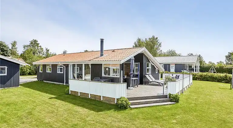 Sommerhus ved Pøt Strandby