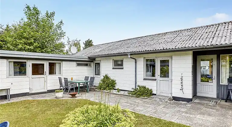 Semesterbostad vid Saksild Strand