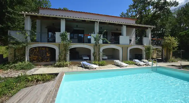 Sommerhus i Vallon-Pont-d'Arc