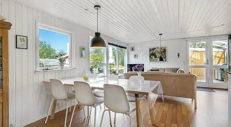 Sommerhus ved Pøt Strandby