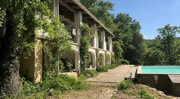 Sommerhus i Vallon-Pont-d'Arc