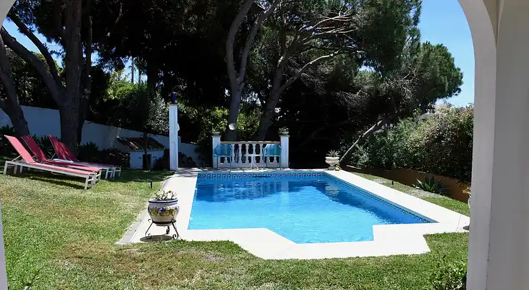 Villa in Urbanización Cerrado de Elviria