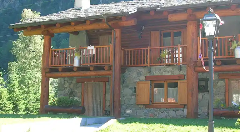 Ferielejlighed i Antey-Saint-André