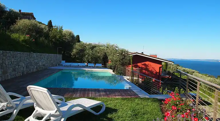 Semesterbostad i Torri del Benaco