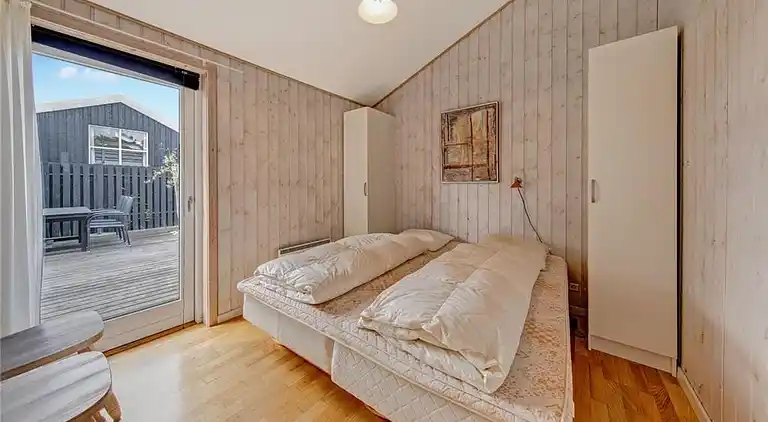 Sommerhus ved Øer Strand