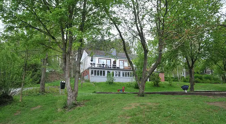 Holiday home in Hastiere