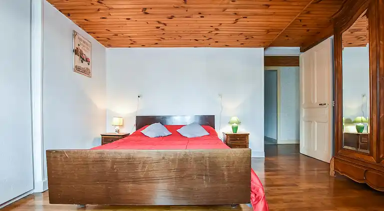 Holiday home in Antignac