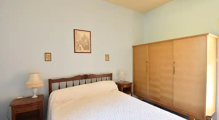 Holiday home in Cours-de-Pile