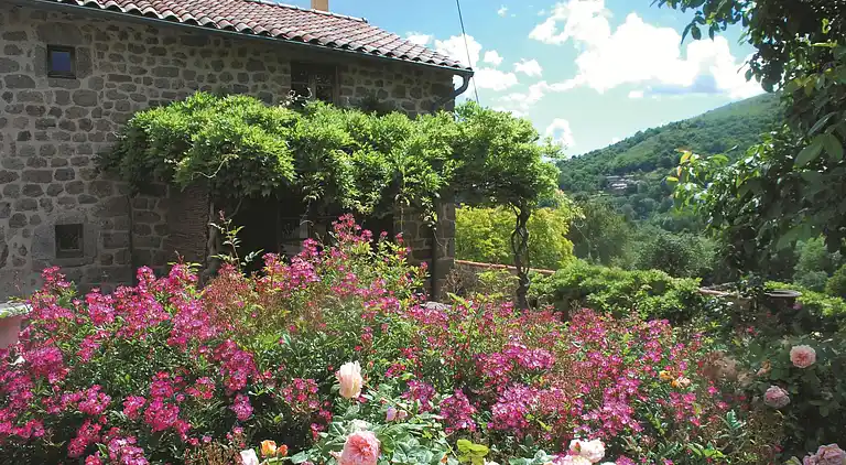 Holiday home in Saint-Sauveur-de-Montagut