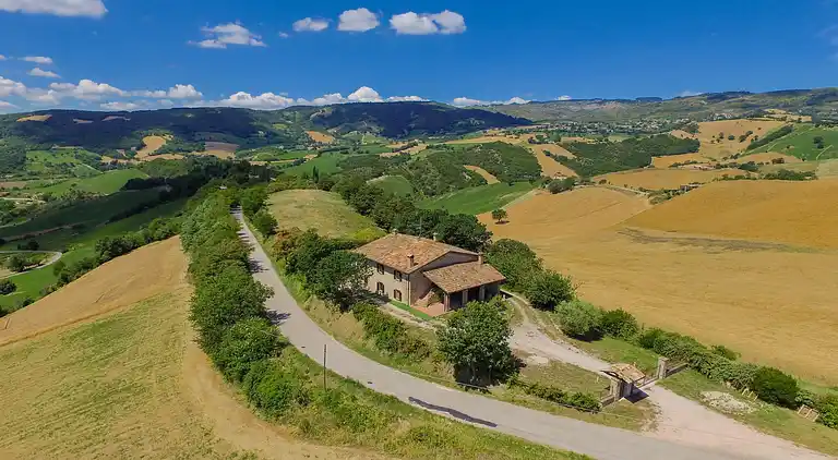 Villa in Piandimeleto