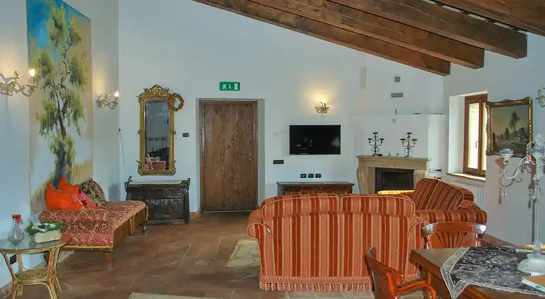 Villa in Piandimeleto