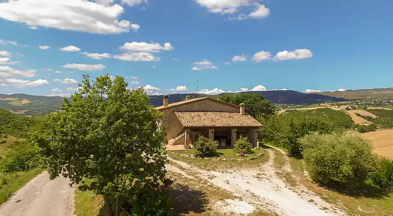 Villa in Piandimeleto