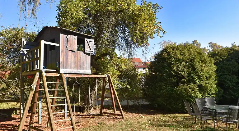 Holiday home in Netze