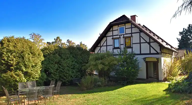 Holiday home in Netze