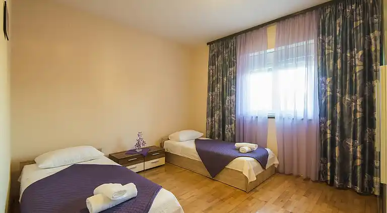 Holiday home in Islam Latinski