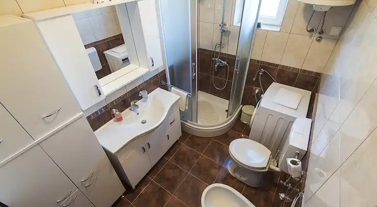 Holiday home in Islam Latinski