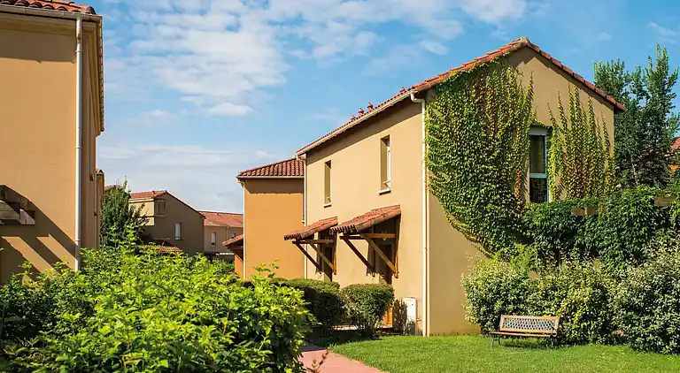 Apartment in Saint-Laurent-des-Vignes