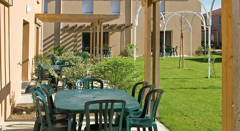 Apartment in Saint-Laurent-des-Vignes