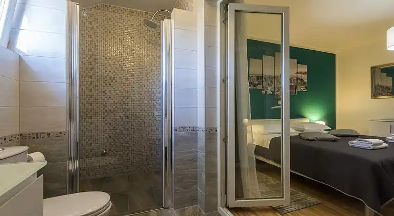 Holiday home in Poličnik