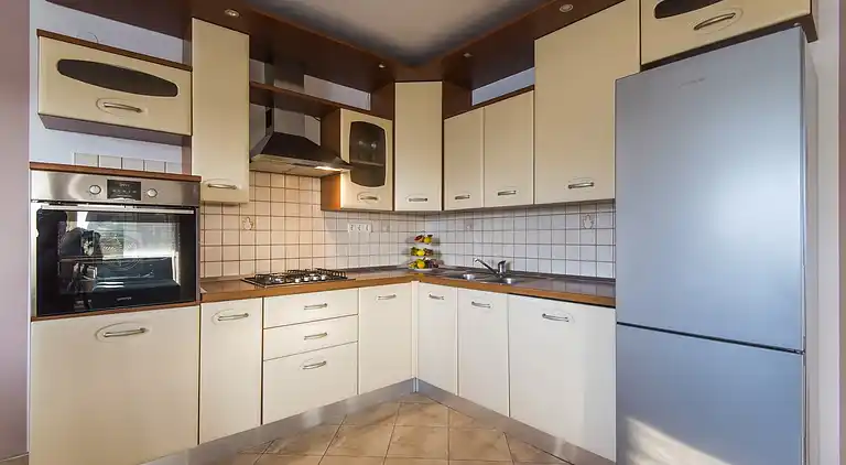 Holiday home in Poličnik