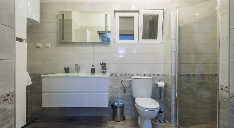 Holiday home in Poličnik