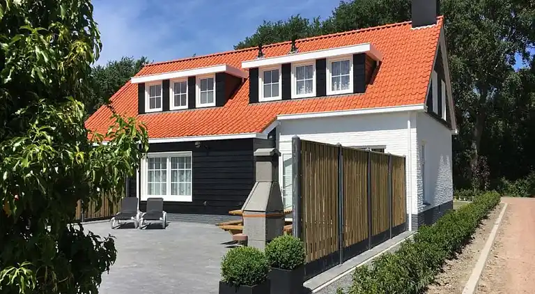 Holiday home in Oostkapelle