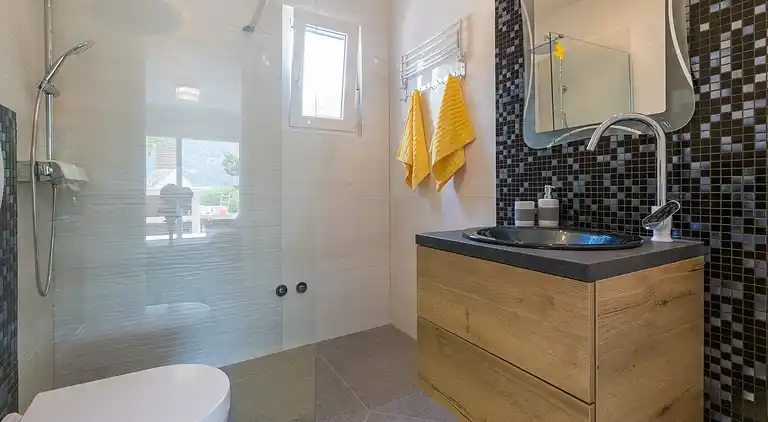 Holiday home in Tribalj