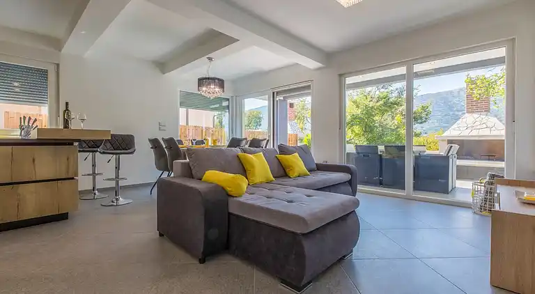 Holiday home in Tribalj