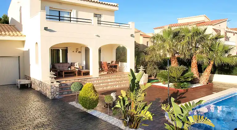 Sommerhus i les Tres Cales