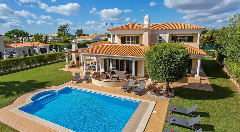 Villa in Quarteira