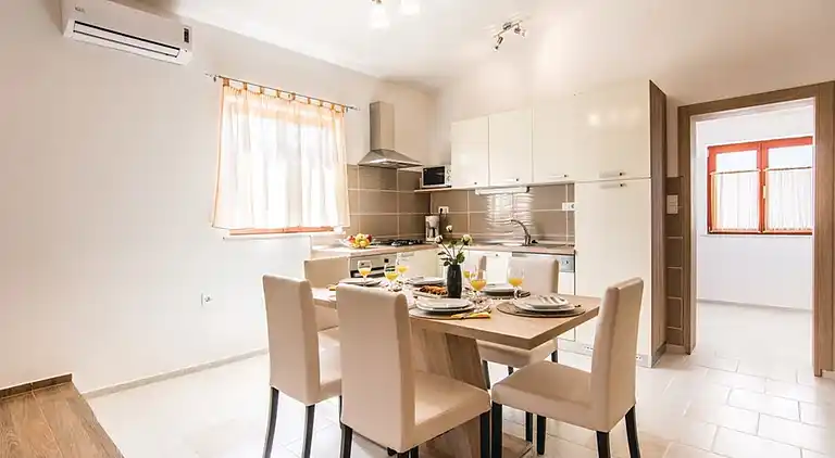 Sommerhus i Zemunik Donji