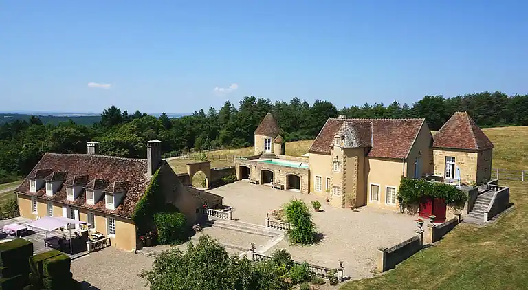 Manor house in Saint-Bonnet-Tronçais