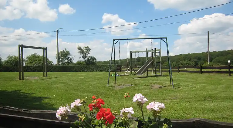 Farm house in Aublain