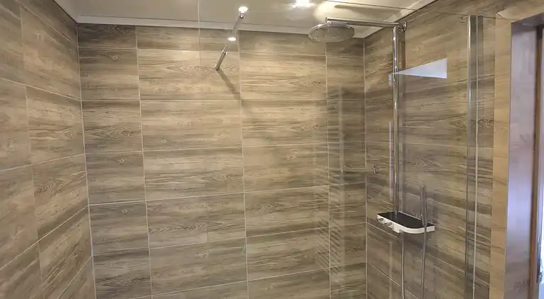 Farm house in Aublain