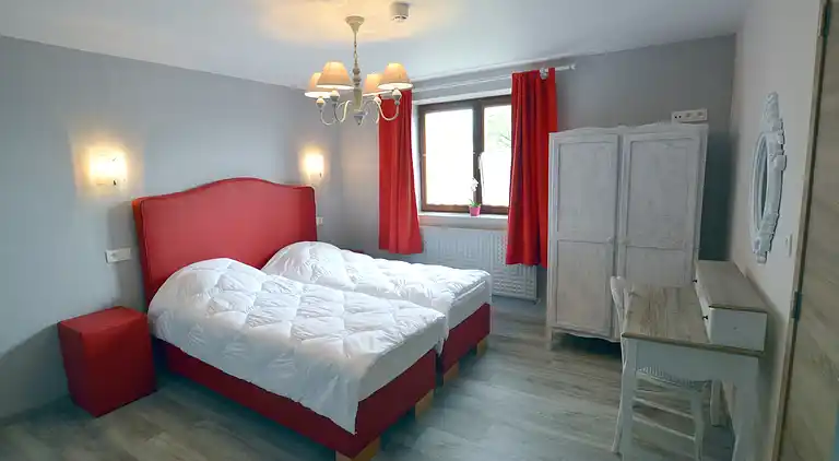 Farm house in Aublain