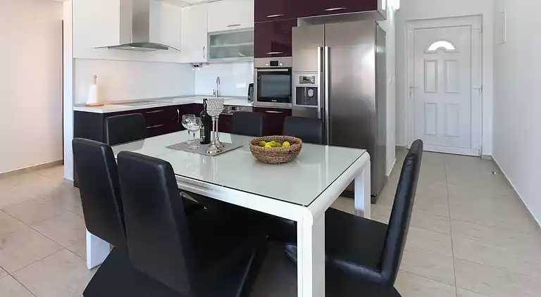 Villa in Okrug Gornji