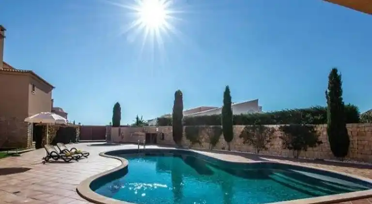 Ferielejlighed i Luz