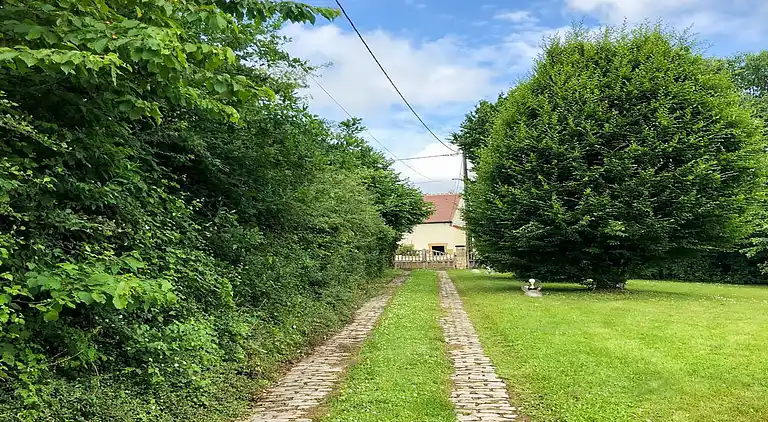 Holiday home in Cérilly