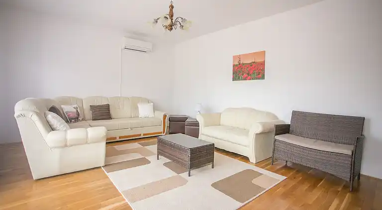 Farm house in Mala Huba