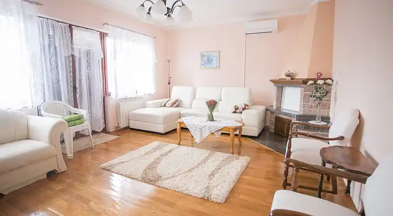 Farm house in Mala Huba