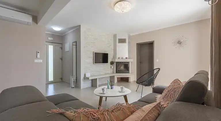 Cottage in Kosinožići