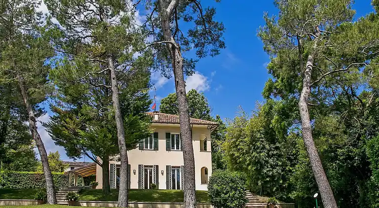 Villa in Centinarola