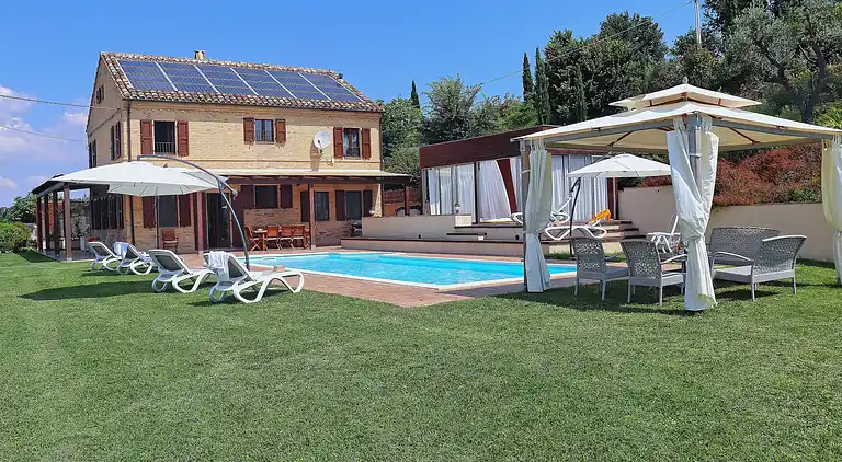 Villa i Ponzano di Fermo