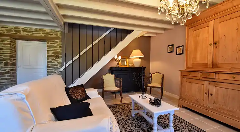 Holiday home in Montrabot