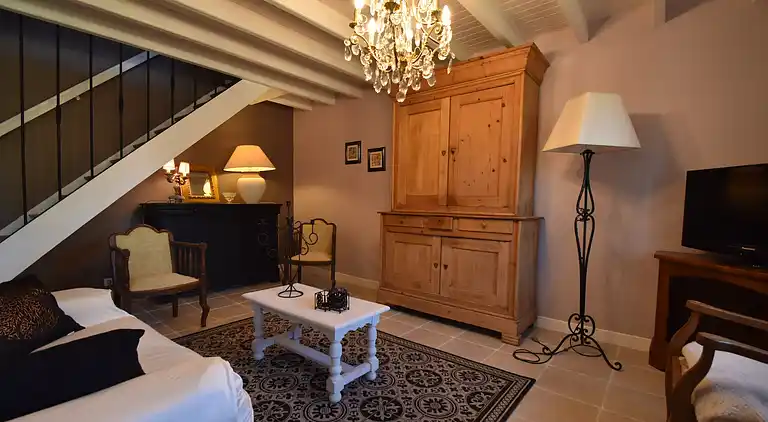 Holiday home in Montrabot