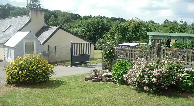 Semesterbostad i Tréglamus